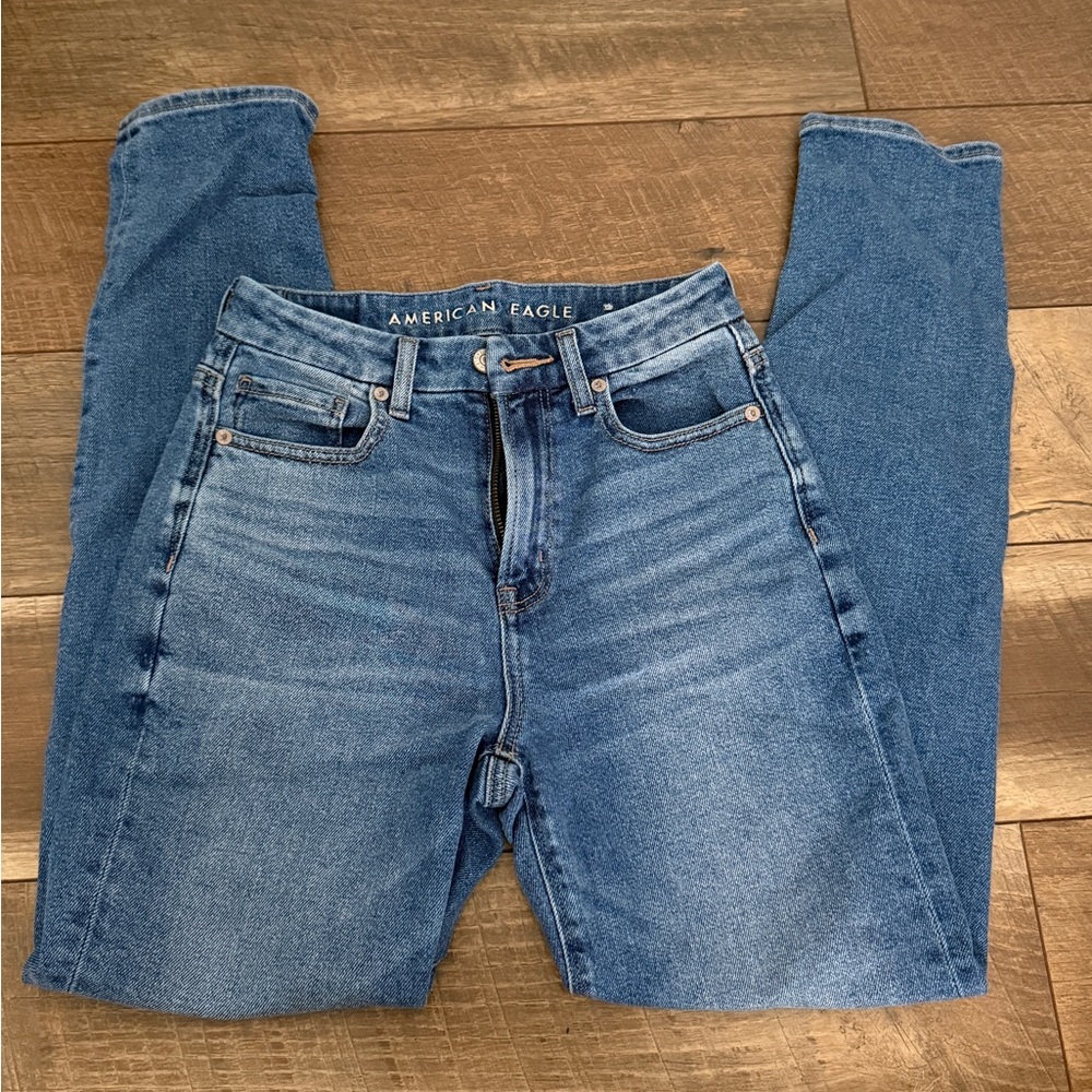 American Eagle Curvy Mom Jeans in Deep Blue